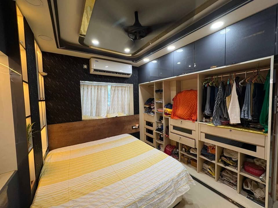 2 BHK Apartment in Kolkata, Kolkata