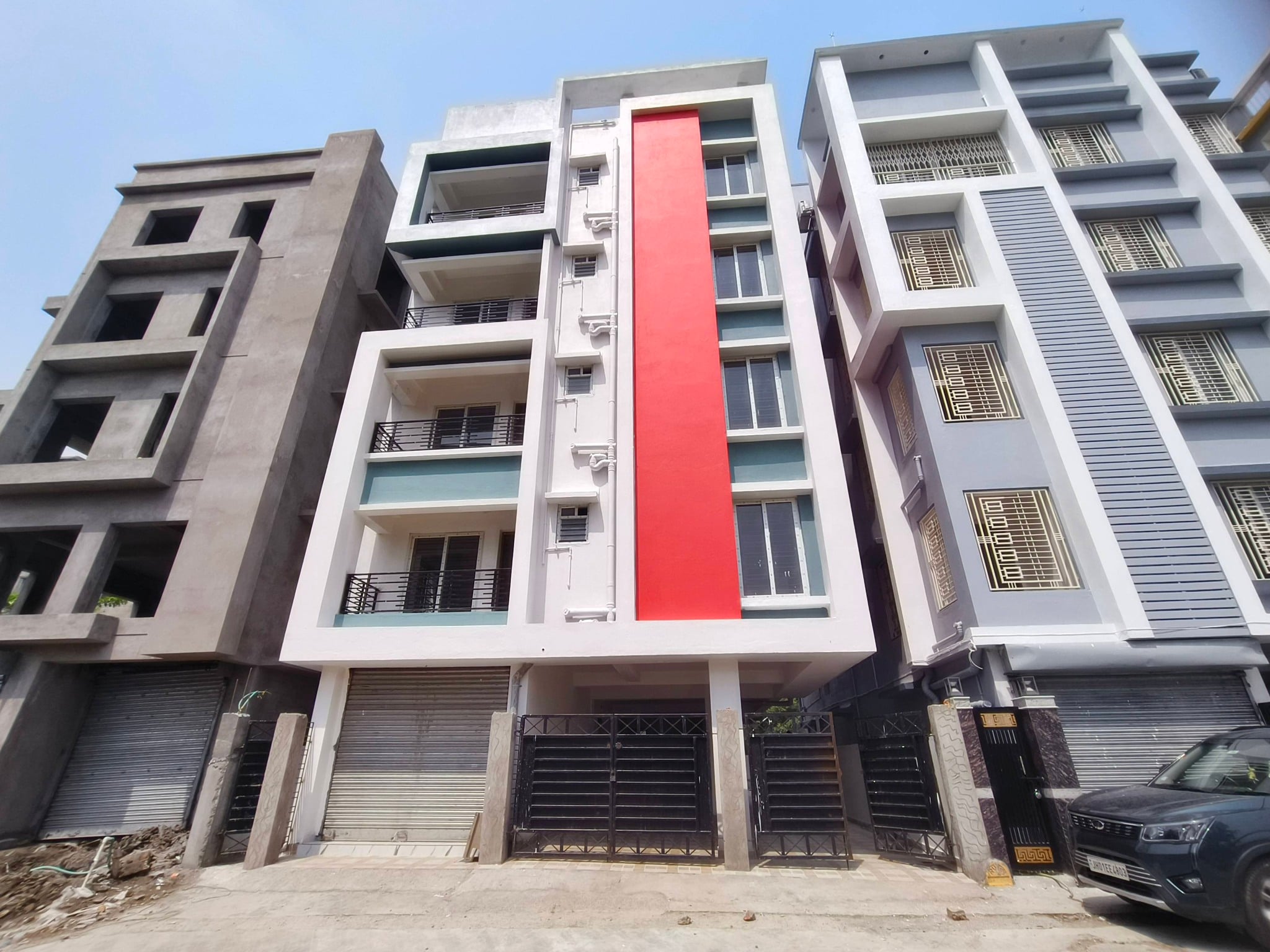 13 BHK House in Near- Astra tower & akhanka more, Kolkata